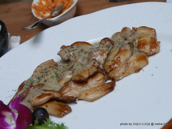 赤崁璽樓：【食記】台南赤崁璽樓蔬食餐廳-襌&食時尚異國蔬食料理@中西區赤崁樓 : 面對時間的巨輪,在歷史洪流的角落用餐, 仿佛格外美味!