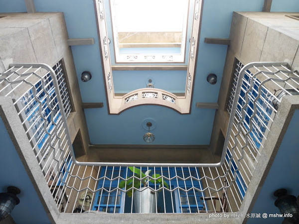 赤崁璽樓：【食記】台南赤崁璽樓蔬食餐廳-襌&食時尚異國蔬食料理@中西區赤崁樓 : 面對時間的巨輪,在歷史洪流的角落用餐, 仿佛格外美味!