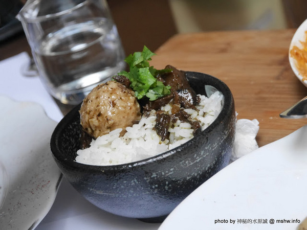 赤崁璽樓：【食記】台南赤崁璽樓蔬食餐廳-襌&食時尚異國蔬食料理@中西區赤崁樓 : 面對時間的巨輪,在歷史洪流的角落用餐, 仿佛格外美味!