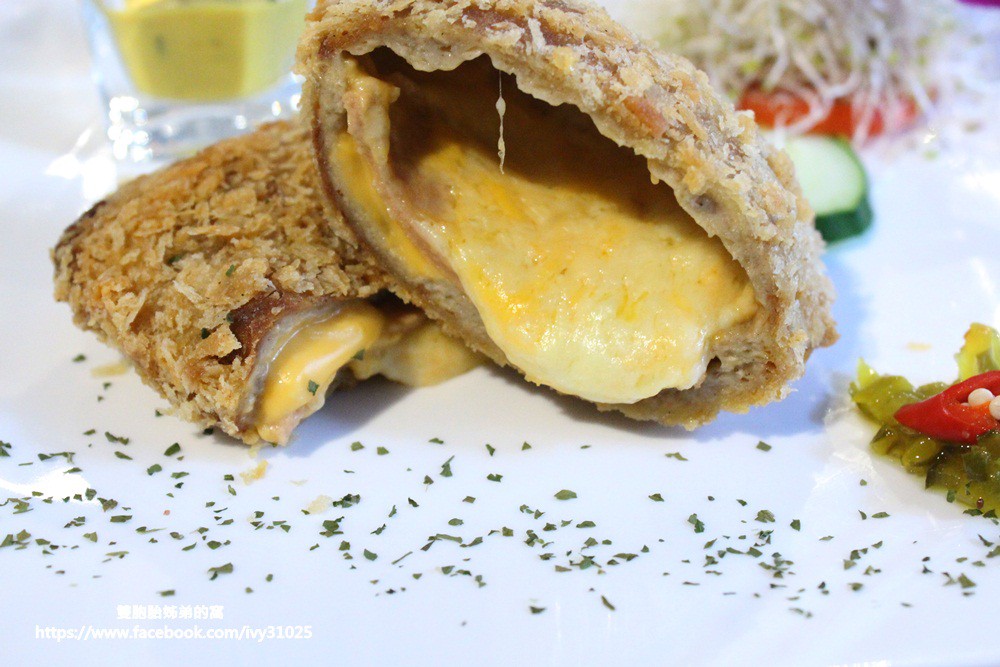 [台南素食美食推薦]赤崁璽樓異國蔬食餐廳 - 回到以前阿公阿嬤家的懷念味道