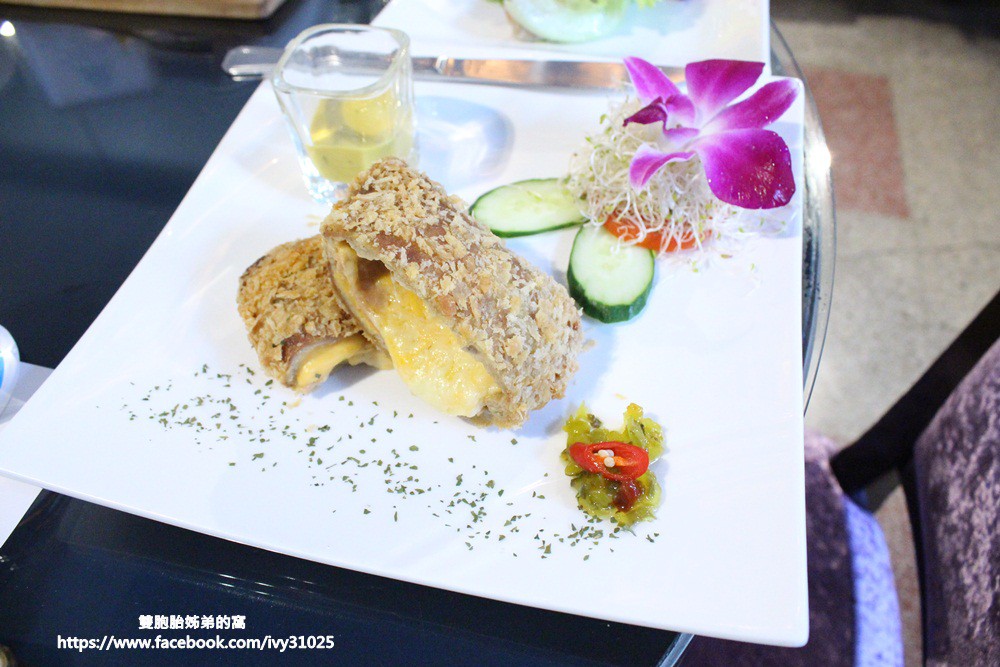 [台南素食美食推薦]赤崁璽樓異國蔬食餐廳 - 回到以前阿公阿嬤家的懷念味道