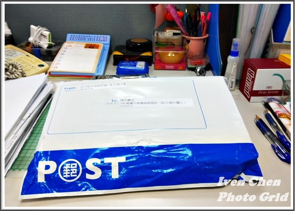 赤崁璽樓 . 蔬食料理餐廳：《鳳梨酥伴手禮》來自府城的最佳拌手禮/純淨香濃溫馨的質感/自用送禮倆相宜-『赤崁璽樓蔬食餐廳』的鳳梨酥禮盒