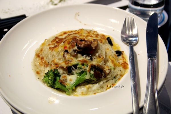 IMG_1513.jpg IMG_1513.jpg