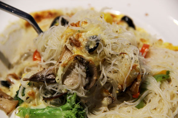 IMG_1526.jpg IMG_1526.jpg