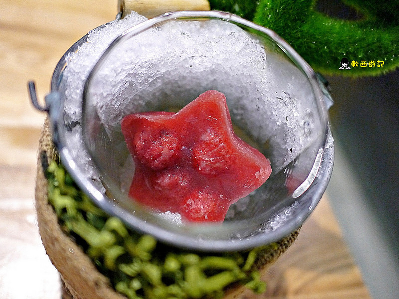 [食記]台北忠孝敦化站 愛新覺羅 原味‧鮮採嚴煮 客製化菜單 卡片傳情小驚喜 適合約會、慶生、紀念日的高級浪漫氣氛餐廳