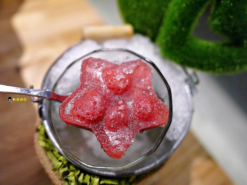 [食記]台北忠孝敦化站 愛新覺羅 原味‧鮮採嚴煮 客製化菜單 卡片傳情小驚喜 適合約會、慶生、紀念日的高級浪漫氣氛餐廳