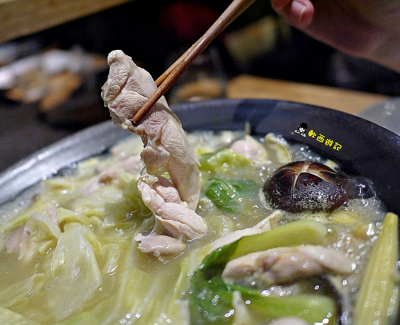 [食記]台北忠孝敦化站 愛新覺羅 原味‧鮮採嚴煮 客製化菜單 卡片傳情小驚喜 適合約會、慶生、紀念日的高級浪漫氣氛餐廳