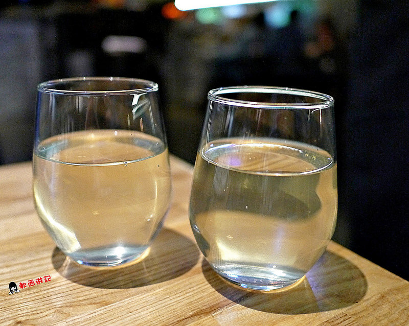 [食記]台北忠孝敦化站 愛新覺羅 原味‧鮮採嚴煮 客製化菜單 卡片傳情小驚喜 適合約會、慶生、紀念日的高級浪漫氣氛餐廳