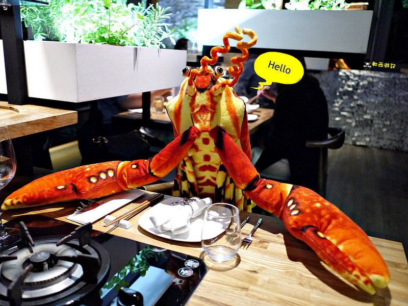 [食記]台北忠孝敦化站 愛新覺羅 原味‧鮮採嚴煮 客製化菜單 卡片傳情小驚喜 適合約會、慶生、紀念日的高級浪漫氣氛餐廳