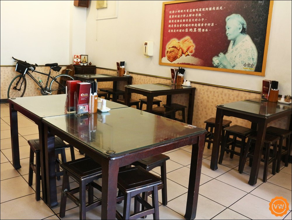 嘉義美食 │古早味 │傳統美食 :合家香魯軟骨飯 嘉義美食 │古早味 │傳統美食 :合家香魯軟骨飯