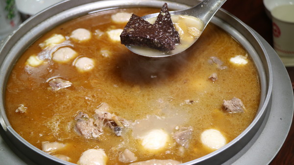 帝王食補紅面薑母鴨(淡水店)：【台北美食】多間分店薑母鴨--帝王食補淡水店