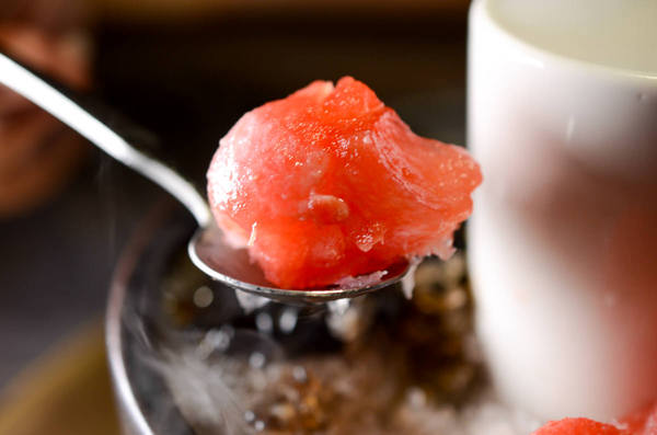 這一鍋皇室祕藏鍋物(大興西殿)：【桃園食記】這一鍋皇室秘藏鍋物 吃鍋吹冷氣超爽 越熱越開鍋 越多人越多折扣