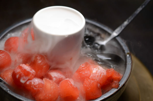 這一鍋皇室祕藏鍋物(大興西殿)：【桃園食記】這一鍋皇室秘藏鍋物 吃鍋吹冷氣超爽 越熱越開鍋 越多人越多折扣