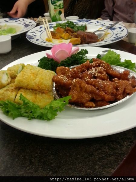 CYMERA_20140124_195259.jpg CYMERA_20140124_195259.jpg