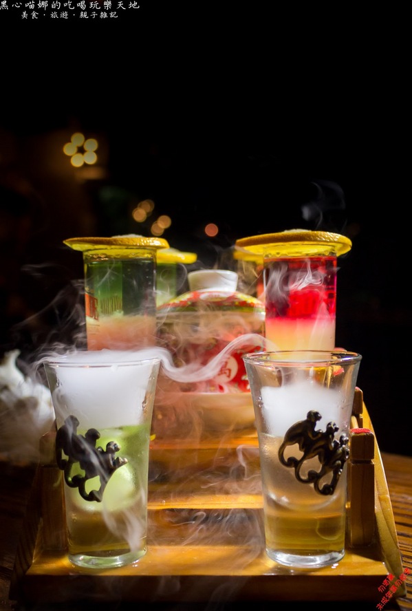 Urban Soul music bar：高雄苓雅︱Urban Soul酒吧．餐酒館　無懈可擊！超創意調酒與特色料理，讓夜晚更加璀璨！