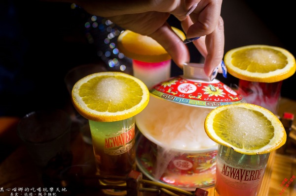 Urban Soul music bar：高雄苓雅︱Urban Soul酒吧．餐酒館　無懈可擊！超創意調酒與特色料理，讓夜晚更加璀璨！