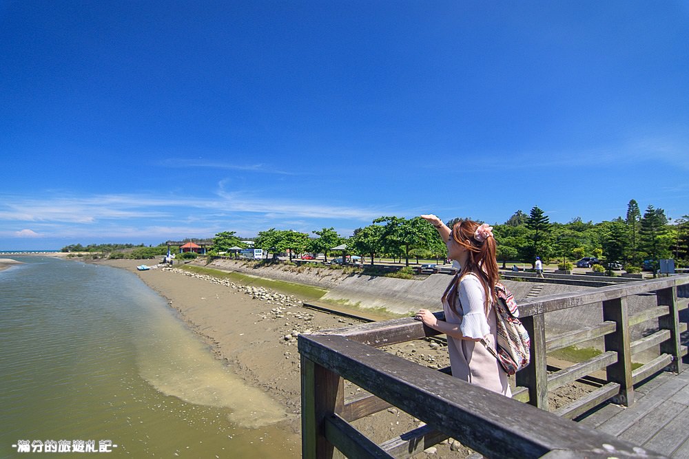 新竹新豐景點》新豐紅樹林公園 紅毛港休憩區 漫遊綠色步道 大自然的生態教室 - 滿分的旅遊札記