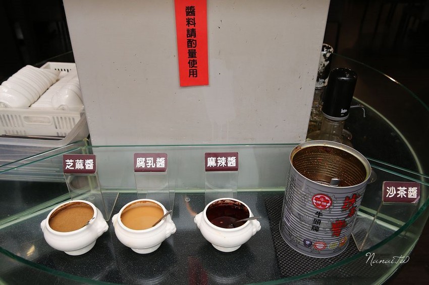 七品鍋物。超級蝦！比手掌還大的手臂蝦,完全是痛風鍋,20oz肉片吃到爽 - Nana愛旅行札記