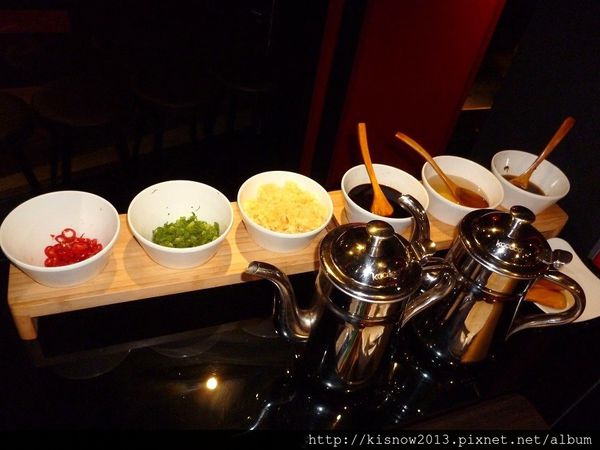 紅麻辣老鍋：濃郁麻辣富含雞汁滋味--紅麻辣老鍋口碑券体驗心得