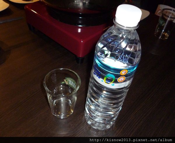 紅麻辣老鍋：濃郁麻辣富含雞汁滋味--紅麻辣老鍋口碑券体驗心得