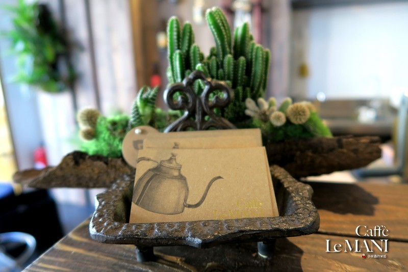 【捷運葫洲站】Caffè Le MANI 琢手咖啡~內湖清幽靜謐小天地