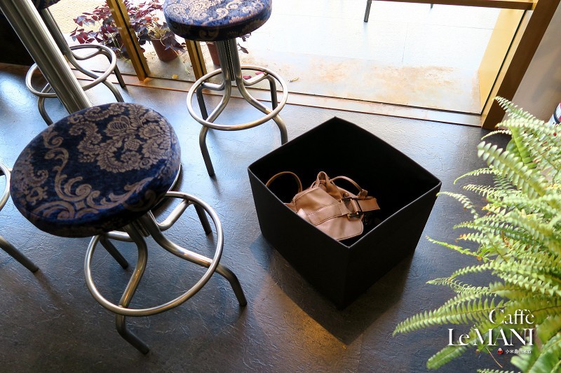 【捷運葫洲站】Caffè Le MANI 琢手咖啡~內湖清幽靜謐小天地