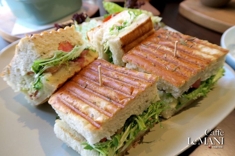 【捷運葫洲站】Caffè Le MANI 琢手咖啡~內湖清幽靜謐小天地