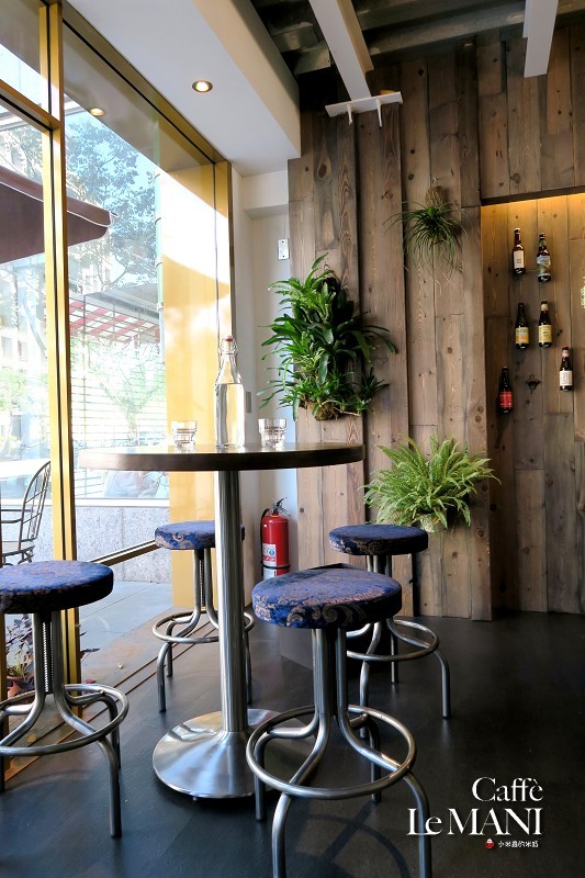 【捷運葫洲站】Caffè Le MANI 琢手咖啡~內湖清幽靜謐小天地