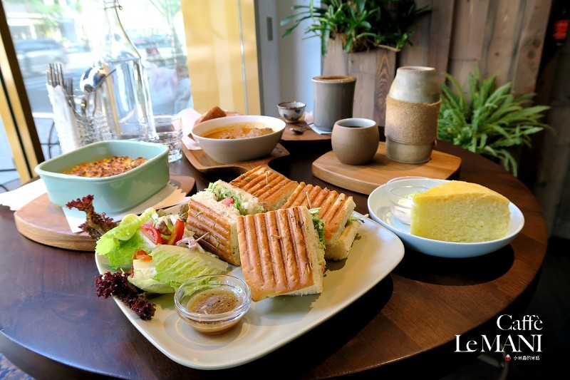 【捷運葫洲站】Caffè Le MANI 琢手咖啡~內湖清幽靜謐小天地