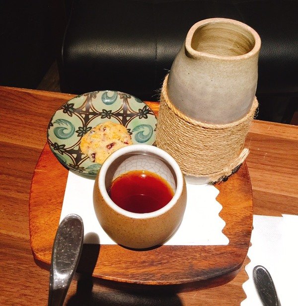 caffe le mani琢手咖啡：【內湖優質咖啡推薦】Caffè Le MANI 琢手咖啡~南洋咖哩佐麵包、芥末火腿巧巴達香濃順口~充滿異國情調的印尼曼特寧不但甘醇還帶有獨特迷人藥草香喔!