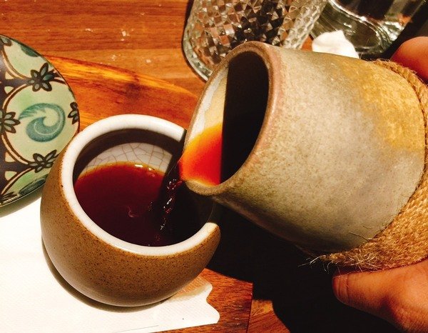 caffe le mani琢手咖啡：【內湖優質咖啡推薦】Caffè Le MANI 琢手咖啡~南洋咖哩佐麵包、芥末火腿巧巴達香濃順口~充滿異國情調的印尼曼特寧不但甘醇還帶有獨特迷人藥草香喔!