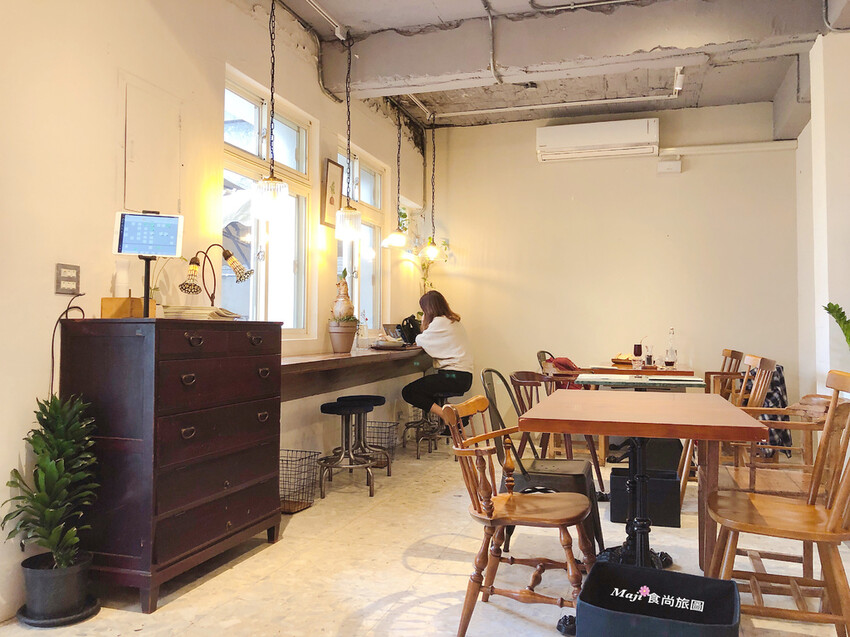 琢手咖啡 Caffè Le MANI  內湖老宅秘境咖啡廳 忙裡偷閒享受復古懷舊氛圍的早午餐時光