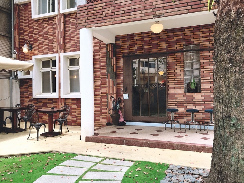 Le MANI_200610_0003.jpg