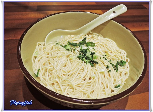 樂天皇朝(微風信義)：✜ 二訪讓人心情繽紛滴無敵美食和五星級服務-「樂天皇朝(微風信義店)」 (❁´◡`❁)