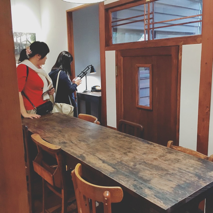 文房Chapter,文房,Chapter,中正區,臨沂街,忠孝新生,免費,圖書館,日式建築,日式老宅,文創,檜木,免費,下午茶,閱讀,週末去處,約會,打卡,打卡,IG美照,網美,告白,遛小孩,預約,捷運一日遊,公益,日本の建築,台湾を訪れる,ビジネスホテル,free,library,古蹟,Monument,記念碑,我不是他媽媽,忠孝新生捷運站,展覽,文藝,私房景點,週休二日,文青,藝文,董陽孜