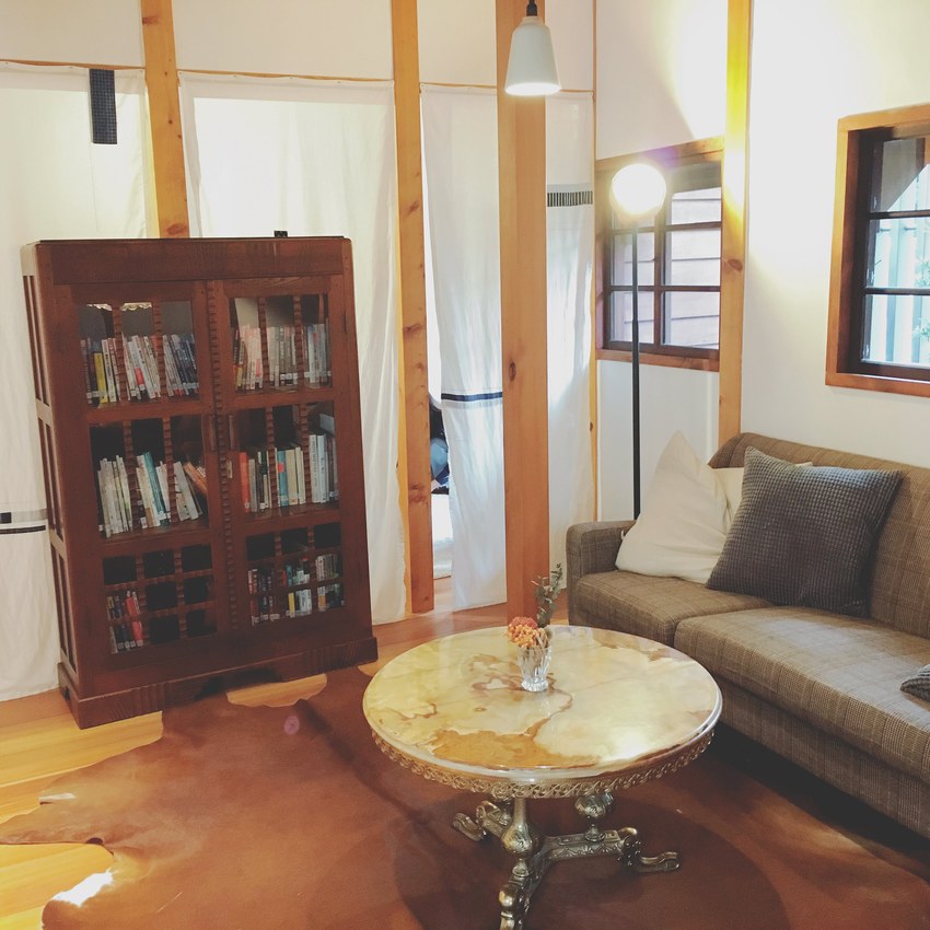 文房Chapter,文房,Chapter,中正區,臨沂街,忠孝新生,免費,圖書館,日式建築,日式老宅,文創,檜木,免費,下午茶,閱讀,週末去處,約會,打卡,IG,IG美照,網美,告白,遛小孩,預約,捷運一日遊,公益,日本の建築,台湾を訪れる,ビジネスホテル,free,library,古蹟,Monument,記念碑,我不是他媽媽,忠孝新生捷運站,展覽,文藝,私房景點,週休二日,文青,藝文,董陽孜,一日遊