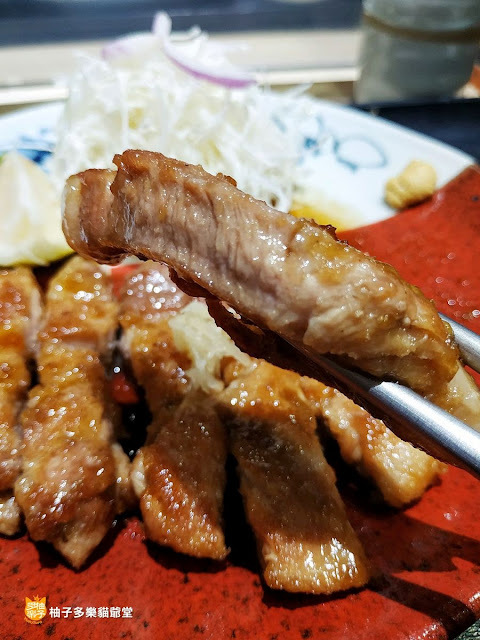 銀座杏子日式豬排 台北京站店:生薑燒厚切里肌豬排、蔥花蘿蔔泥里肌豬排,套餐沙拉、小菜、味噌湯、越光米吃到飽|臺北日式餐廳 京站百貨 捷運臺北車站站