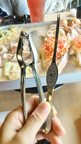 OMAYA春川炒雞(嘉義新生店)：一隻雞貝殼蒸-OMAYA春川炒雞(新生店)  嘉義東區韓式料理 是海鮮盆的升級版  有機會一定要試試