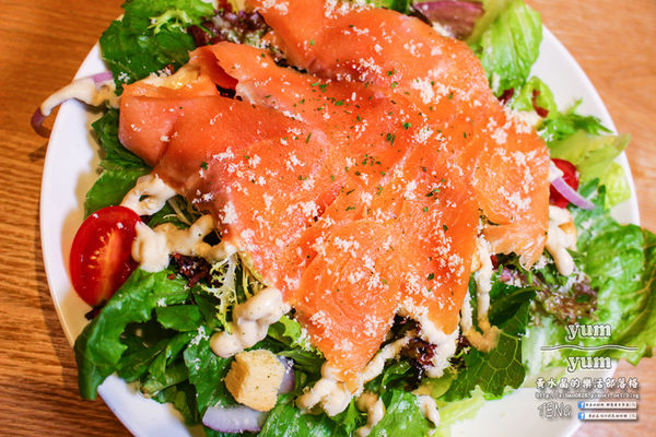 YumYum Deli 三明治專賣 美式餐廳│北捷/忠孝敦化站(台北東區216巷最夯美式甜食店，甜點不只是甜點，螞蟻人必來；2015年11月新開店)