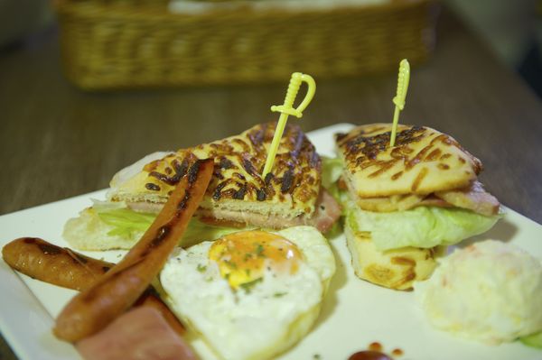 窩吧:季節限定草莓鬆餅塔