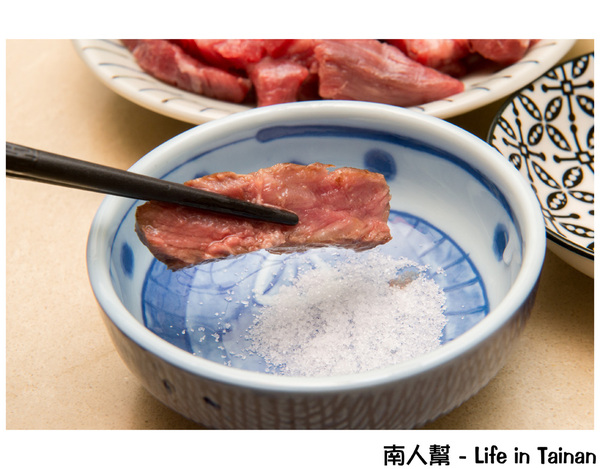 健康燒肉屋 貴一郎：【台南美食】貴一郎健康燒肉｜美國.澳洲.日本和牛｜宅配到家運費均一價｜網路看到哪一塊買到就是那一塊~貴一郎賣肉為生