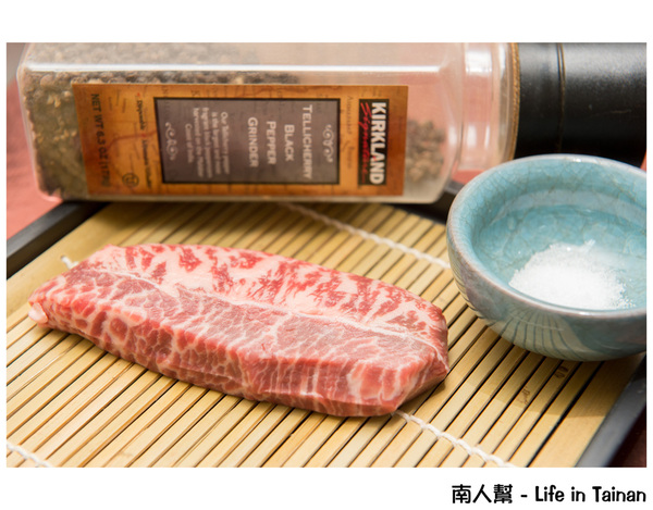 健康燒肉屋 貴一郎：【台南美食】貴一郎健康燒肉｜美國.澳洲.日本和牛｜宅配到家運費均一價｜網路看到哪一塊買到就是那一塊~貴一郎賣肉為生