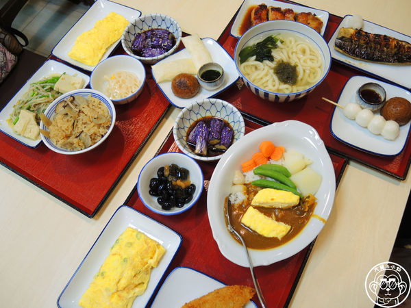 台中高鐵食堂：呷飽祙【台中烏日･台中高鐵食堂】想吃什麼任君挑選