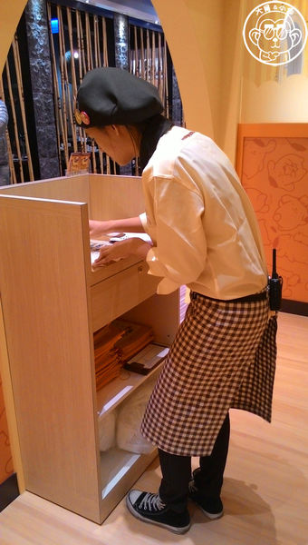 布丁狗餐廳pompompurin cafe：呷飽祙【台北信義･布丁狗餐廳pompompurin cafe】全台首間布丁狗主題餐廳