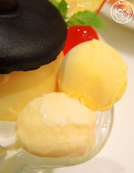 布丁狗餐廳pompompurin cafe：呷飽祙【台北信義･布丁狗餐廳pompompurin cafe】全台首間布丁狗主題餐廳