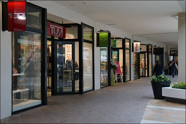 S__15622200 S__15622200