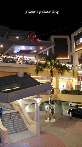 華泰名品城-15.jpg - 燦爛耶誕夜景 華泰名品城-15.jpg - 燦爛耶誕夜景