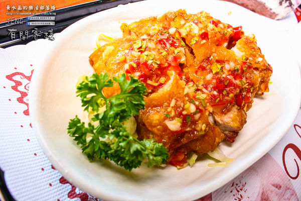 有間客棧人文茶館│桃園市/蘆竹區(舒適用餐大空間，提供WIFI；朋友相聚、打發時間還可溜溜小小孩)