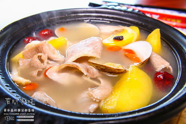 有間客棧人文茶館│桃園市/蘆竹區(舒適用餐大空間，提供WIFI；朋友相聚、打發時間還可溜溜小小孩)