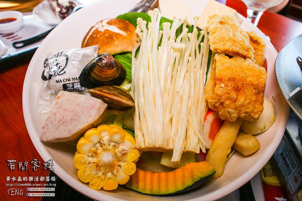 有間客棧人文茶館│桃園市/蘆竹區(舒適用餐大空間，提供WIFI；朋友相聚、打發時間還可溜溜小小孩)